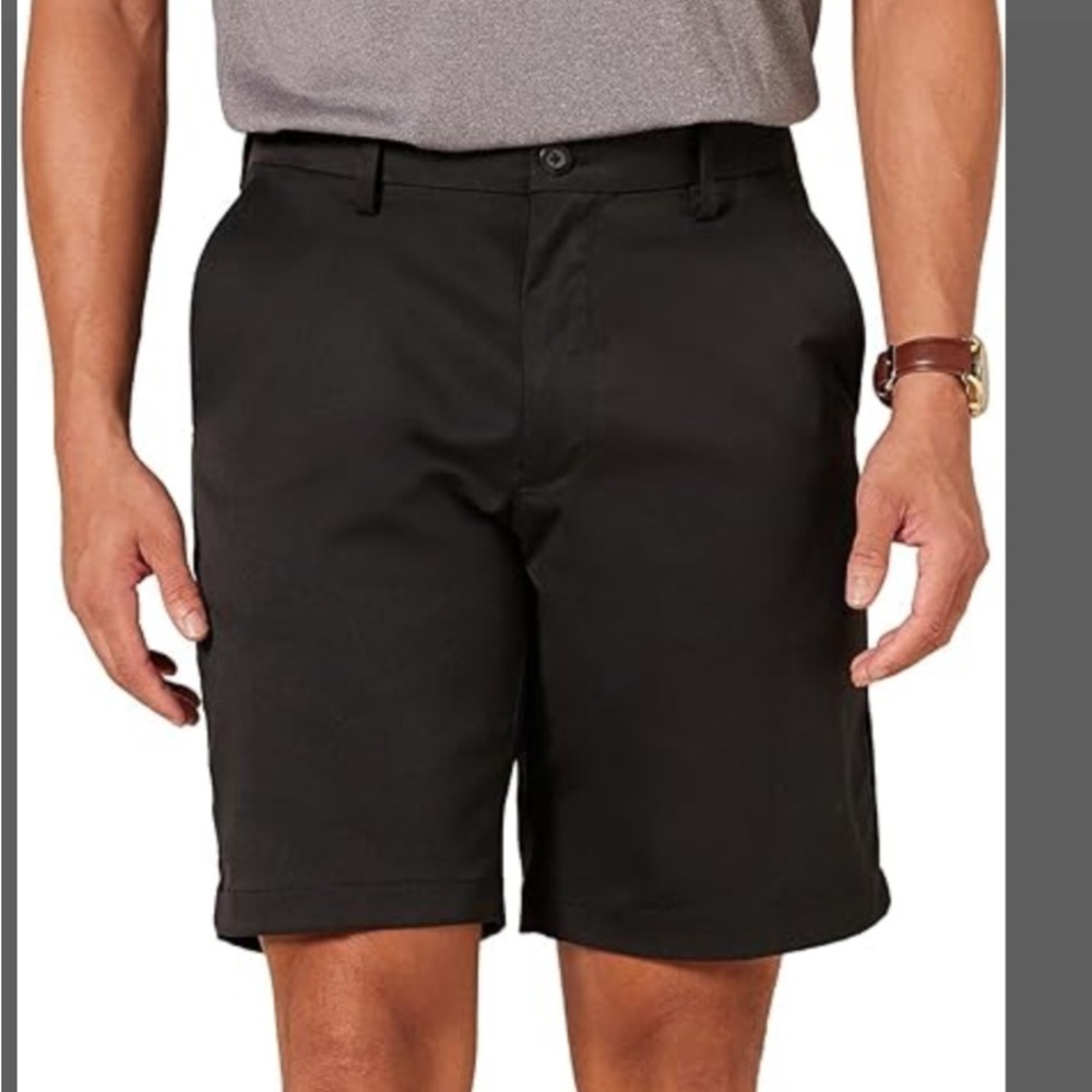 NEW! Men’s Classic Fit Stretch Golf Athletic Shorts Black  Sizes 30